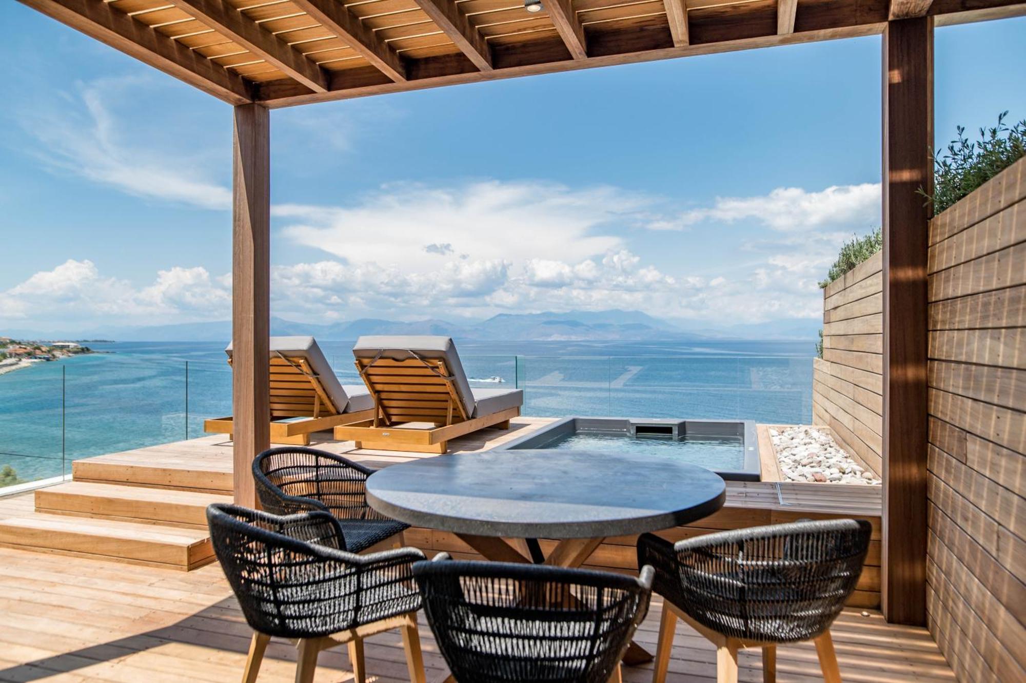 Alissachni Seaside Hotel Derveni Bagian luar foto